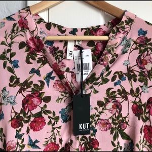 Kut from the Kloth Dusty Rose Floral Blouse 🌹